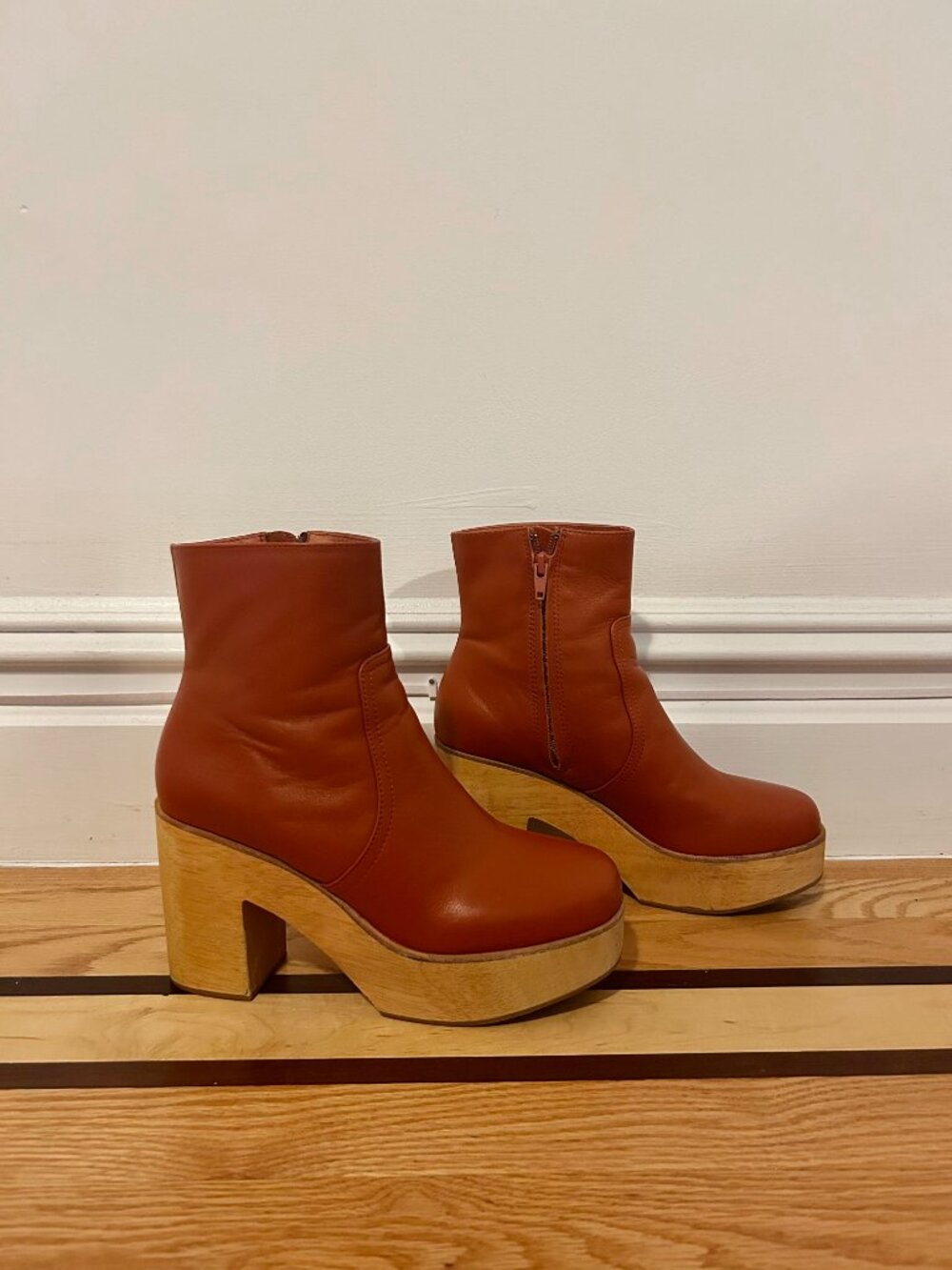 Charlotte Stone Paz Boots in Sienna Brown, Size 8 - Picture 3 of 7